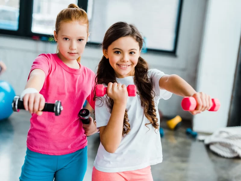 YOUTH FITNESS SPECIALIST04 YOUTH FITNESS SPECIALIST04